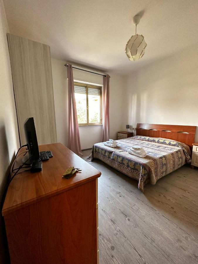 Hotel La Pineta Каррара Экстерьер фото